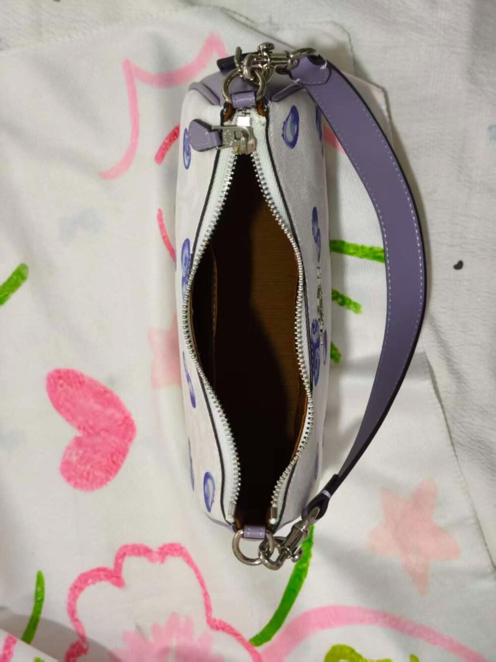 New Coach Blueberry Print Signature Hobo Bag White & Purple Shoulder Purse - Picture 7 of 10
